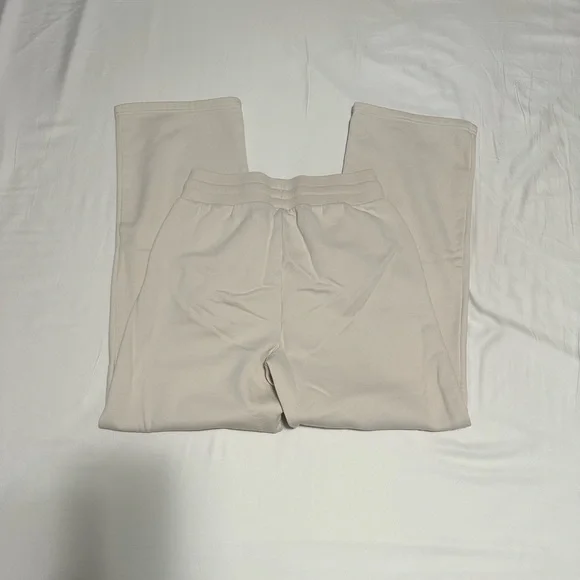 Puma Off White Monochromatic Set - Picture 7 of 7